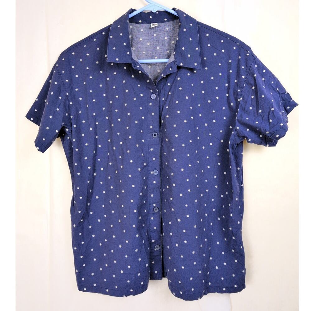 Uniqlo shell polka dot print button up Size Small Navy blue Coastal Resort